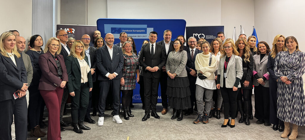 Okno na świat - (2)